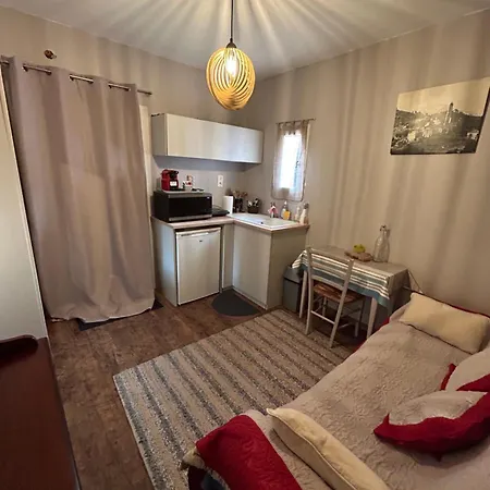 Casa Nustrali Алата